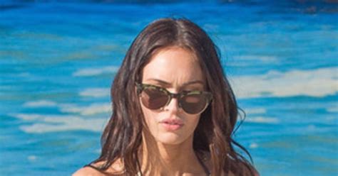 megan fox sexy pics|Megan Fox Bares Her Butt and Nipples in Steamy Photo Shoot.